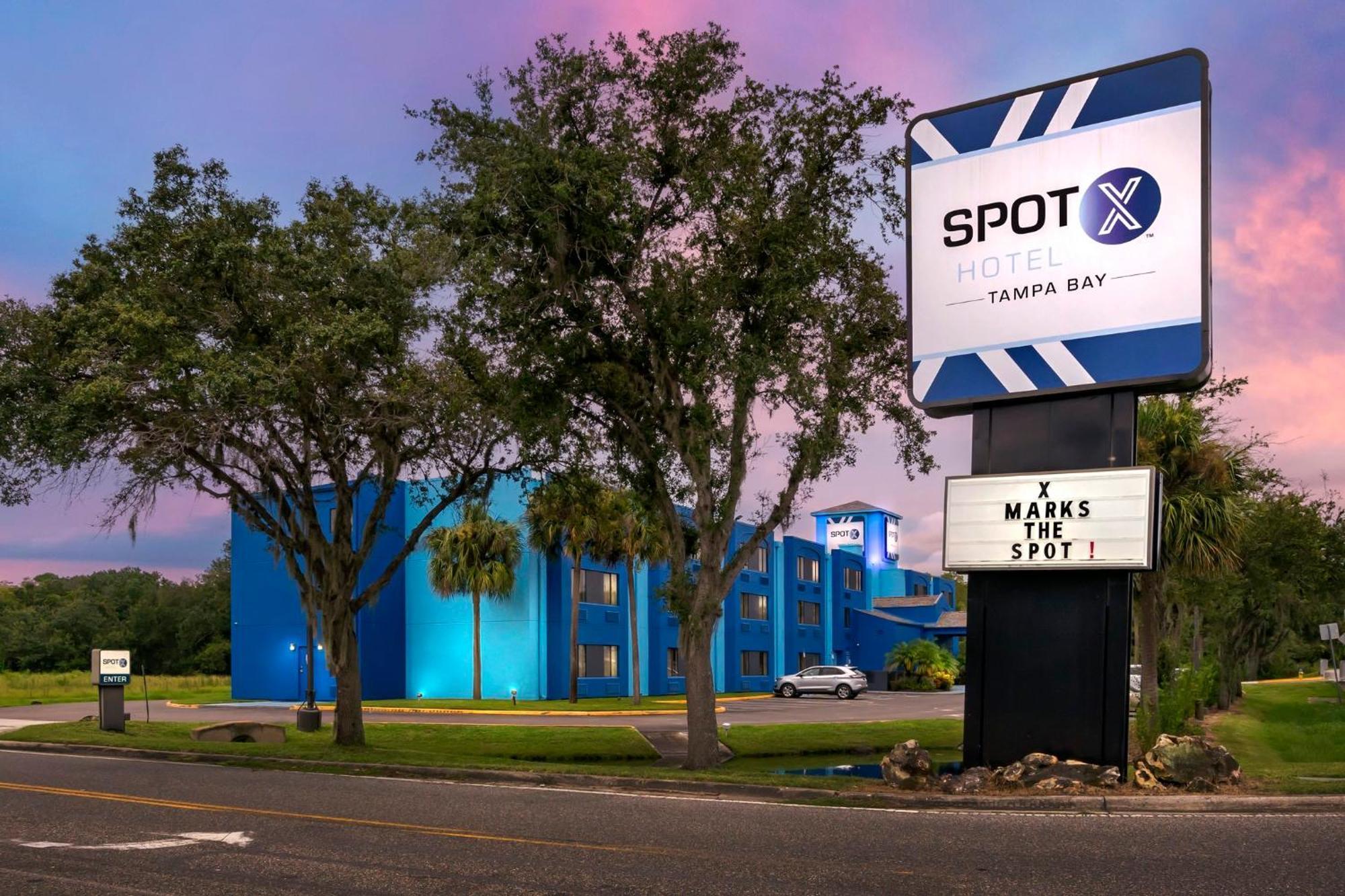 Spot X Hotel Tampa - Wesley Chapel By The Red Collection Eksteriør billede