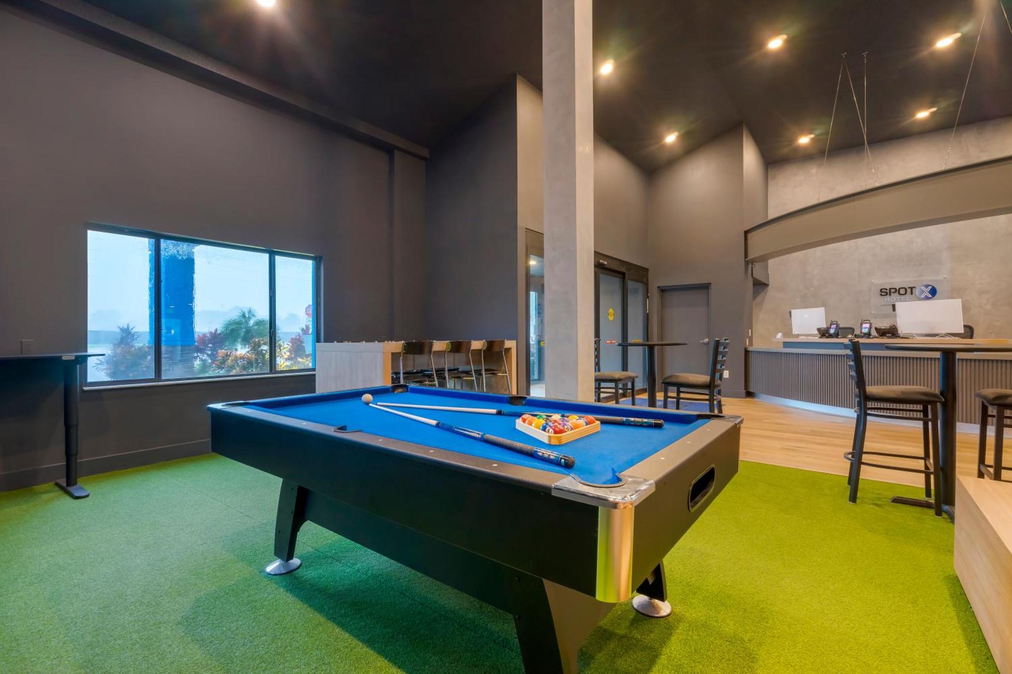 Spot X Hotel Tampa - Wesley Chapel By The Red Collection Eksteriør billede