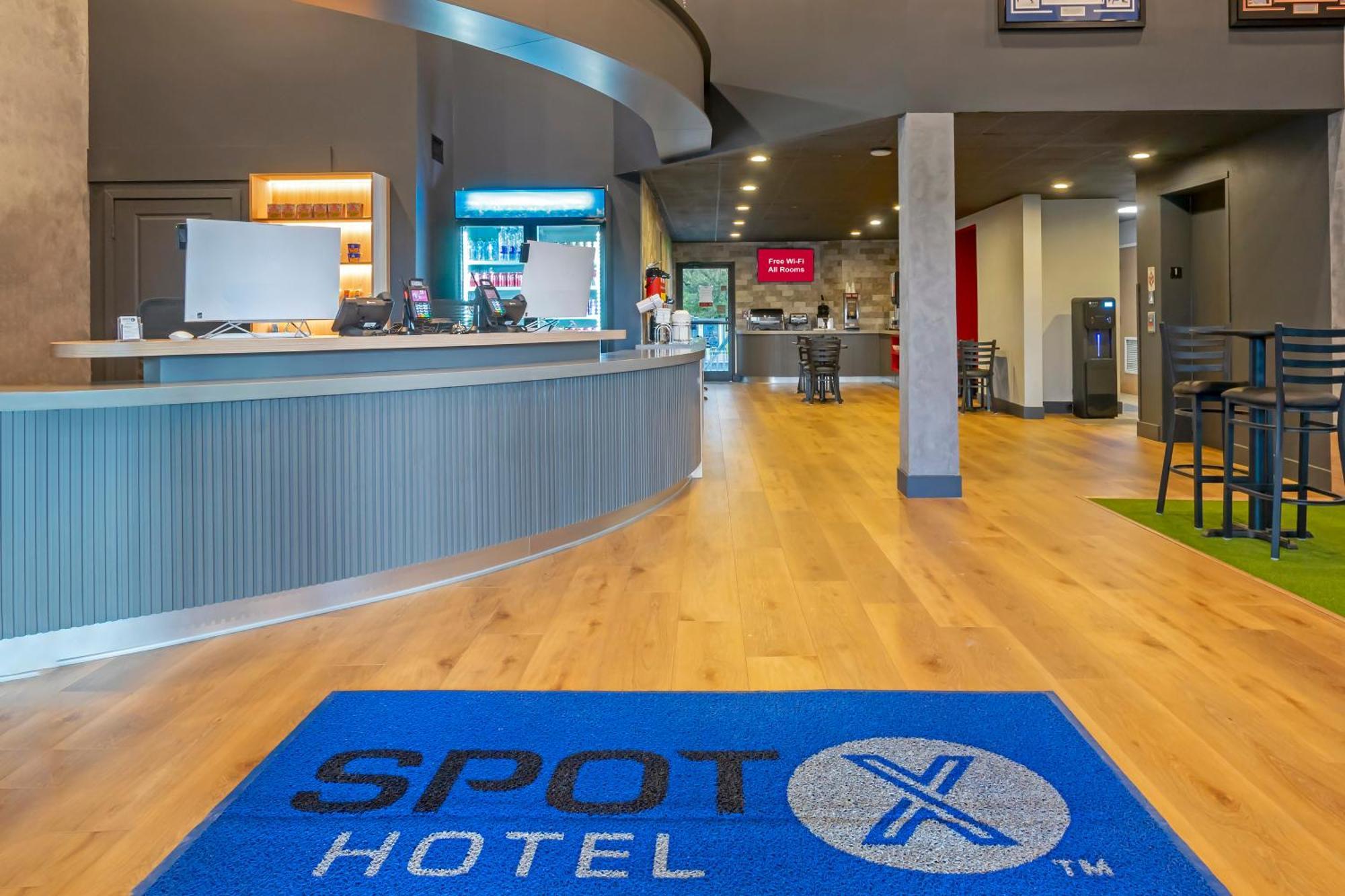 Spot X Hotel Tampa - Wesley Chapel By The Red Collection Eksteriør billede